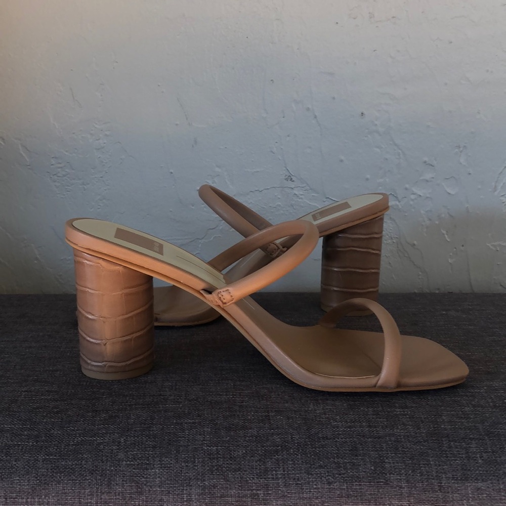 dolce vita Cafe Multi Stella Noles heels!